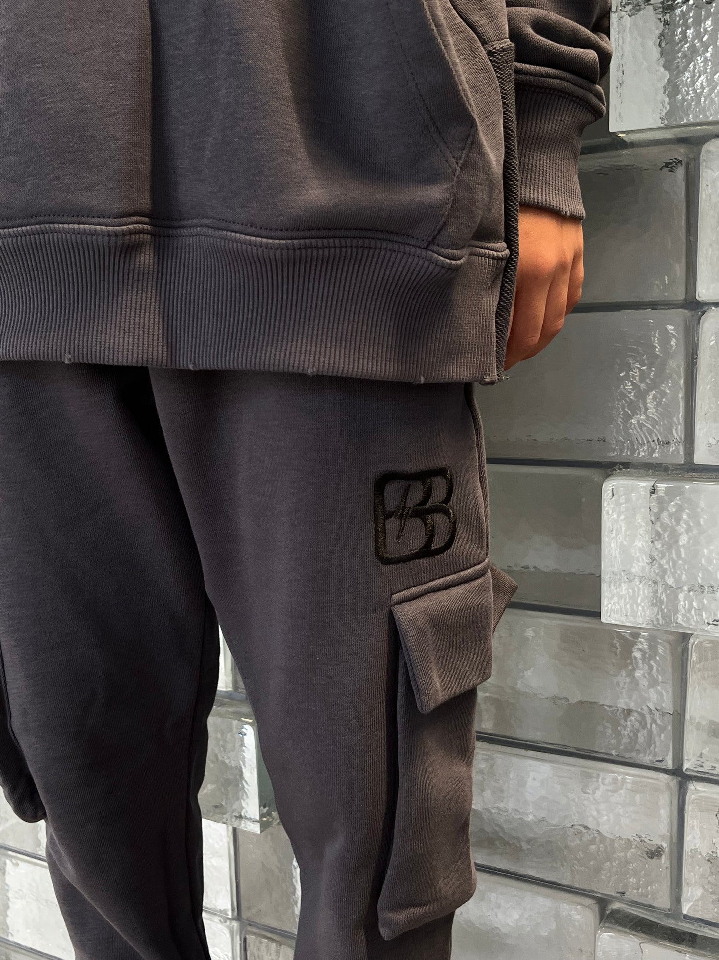 Cargo Grey Logo