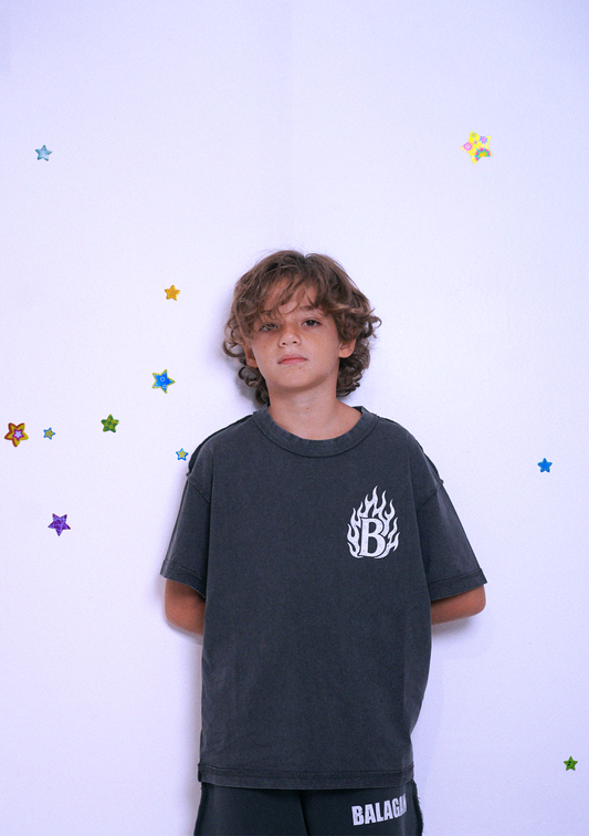 T-shirt grey
